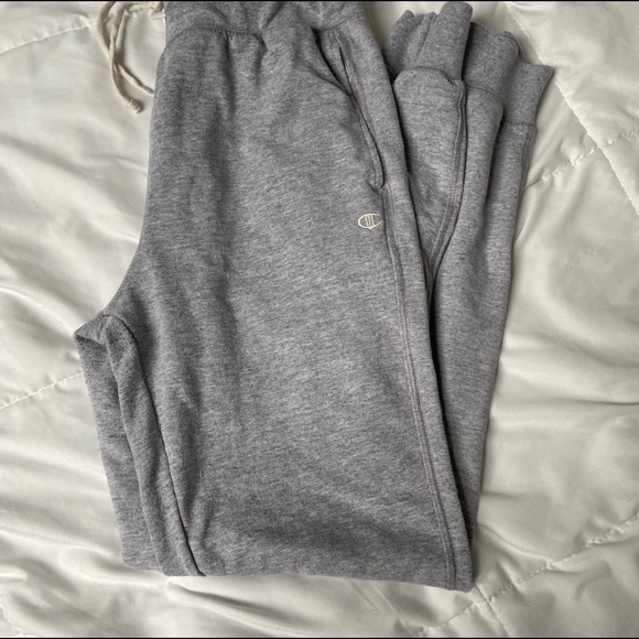 Champion Pants - Reverse Weave Shift sweatpants Sz M